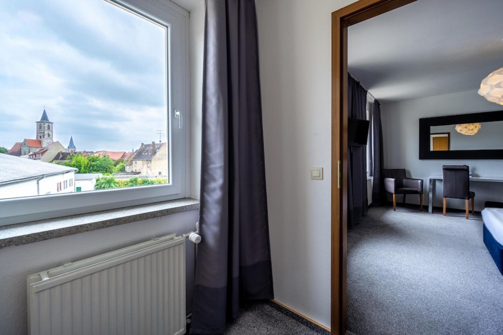 Sl'Otel Budget Bernburg Εξωτερικό φωτογραφία