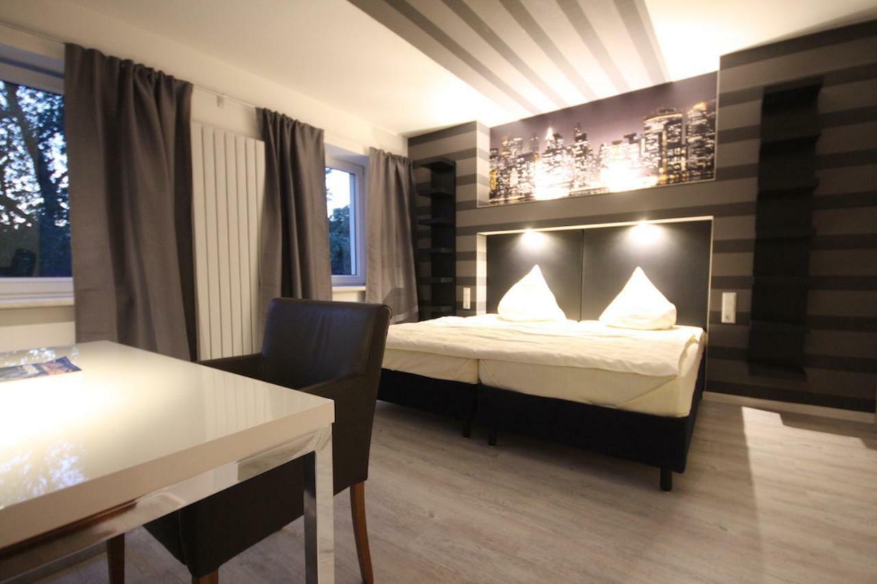 Sl'Otel Budget Bernburg Εξωτερικό φωτογραφία