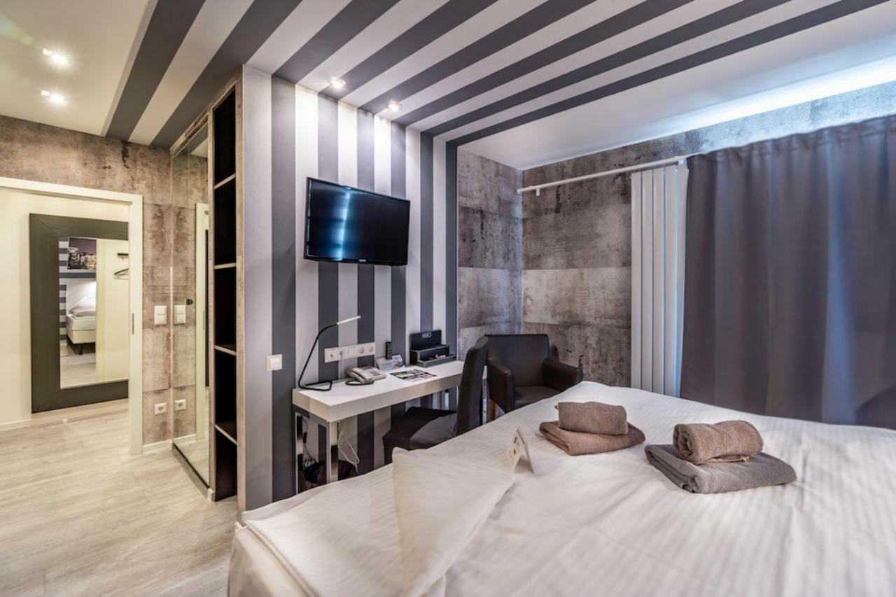 Sl'Otel Budget Bernburg Εξωτερικό φωτογραφία