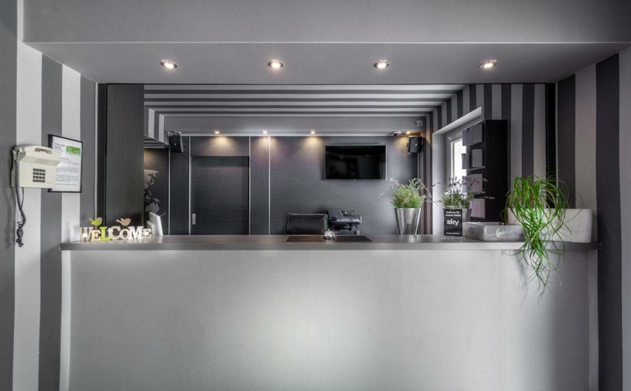 Sl'Otel Budget Bernburg Εξωτερικό φωτογραφία